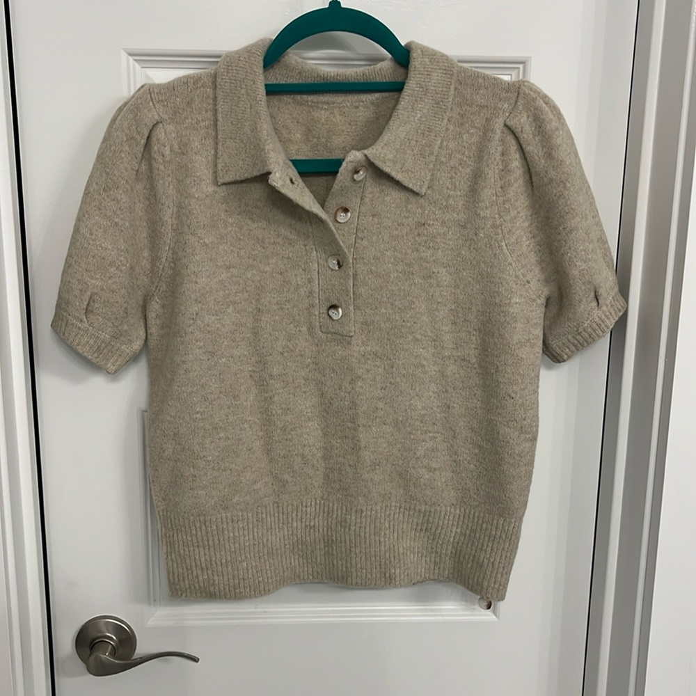 Vintage style sweater